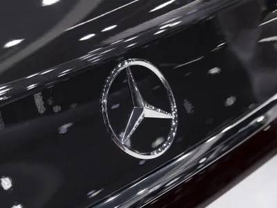 2026 Mercedes-Benz E 200