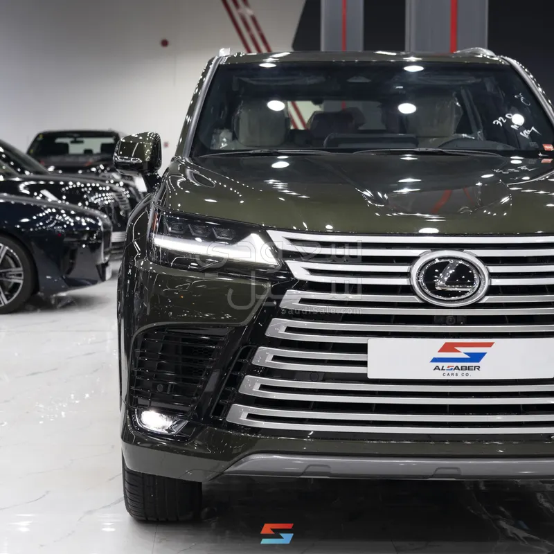2025 Lexus LX 600