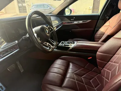 2023 BMW 7 Series 735i