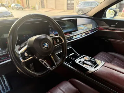 2023 BMW 7 Series 735i