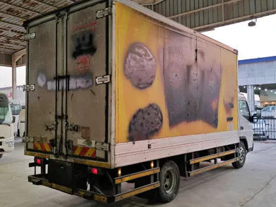 2020 متسوبيشي فوزو كنتر