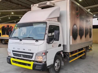 2020 متسوبيشي فوزو كنتر