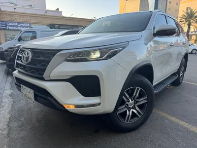 2021 تويوتا فورشنر جي اكس