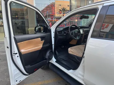 2021 تويوتا فورشنر جي اكس