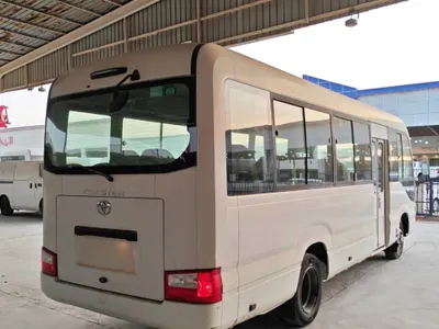 2019 تويوتا كوستر