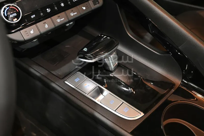 2025 هيونداي النترا