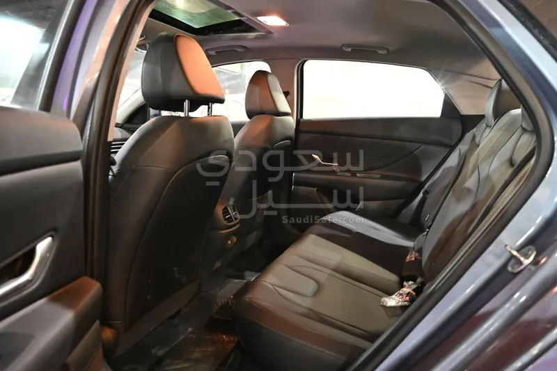 2025 هيونداي النترا