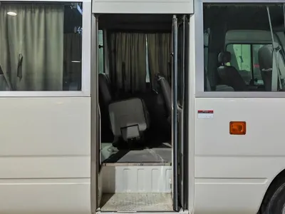 2014 تويوتا كوستر