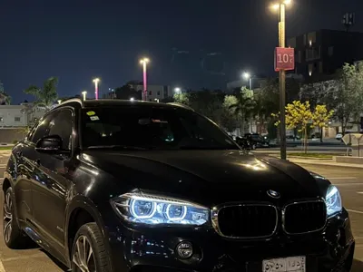 2018 بي ام دبليو الفئة اكس 6 إم كت