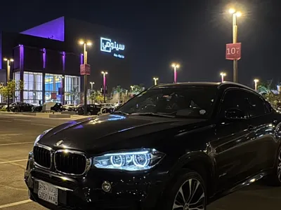 2018 بي ام دبليو الفئة اكس 6 إم كت