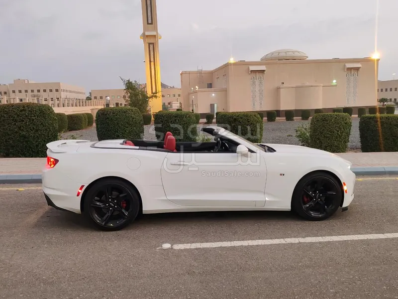 2023 شفروليه كمارو ار اس