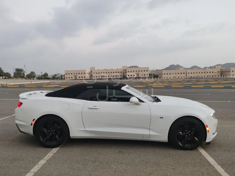 2023 شفروليه كمارو ار اس