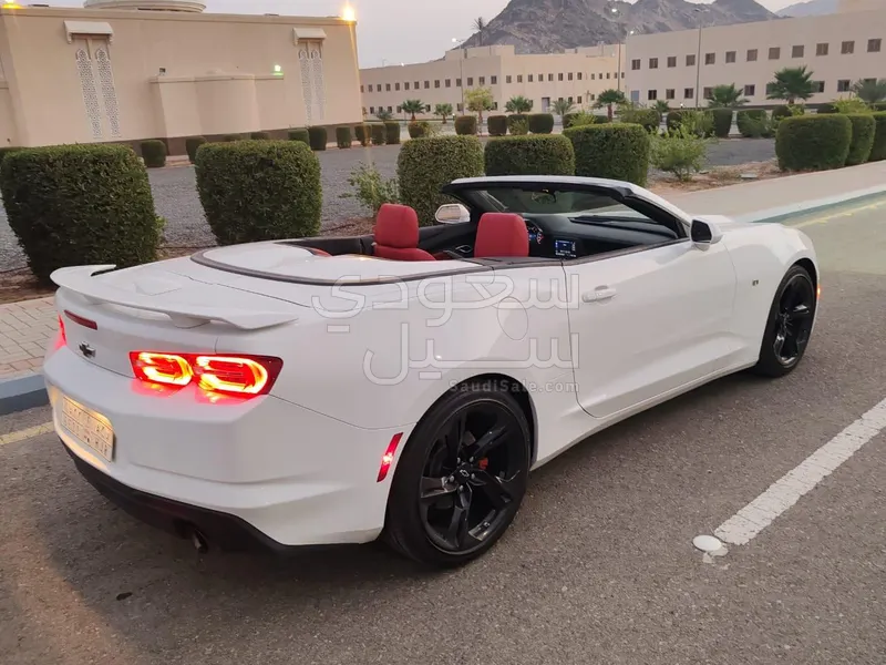 2023 شفروليه كمارو ار اس