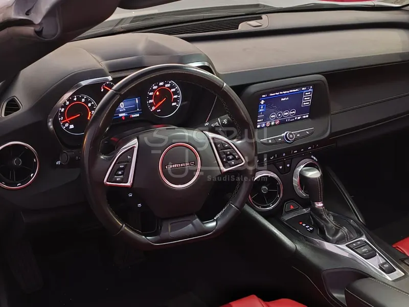 2023 شفروليه كمارو ار اس