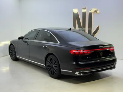 2023 اودي اي 8 ال 55تي اف اس أي