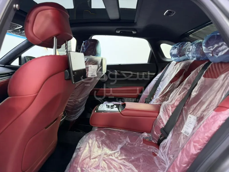 2024 جينيسيس جي 80