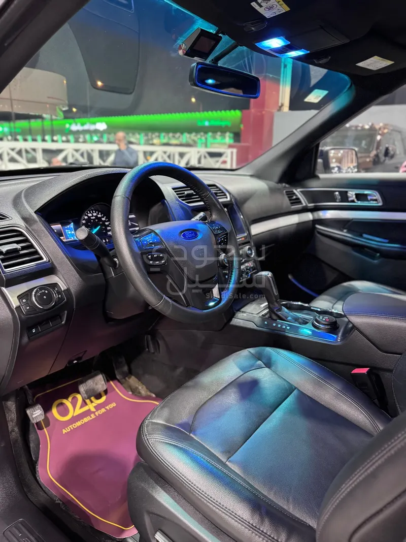 2017 فورد اكسبلورر اكس ال تي