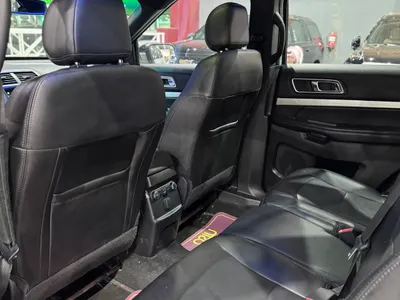 2017 فورد اكسبلورر اكس ال تي