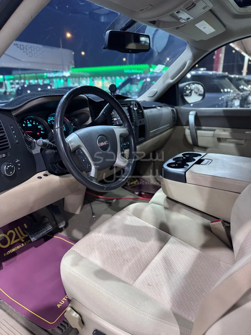 2012 جي ام سي سييرا اس ال اي