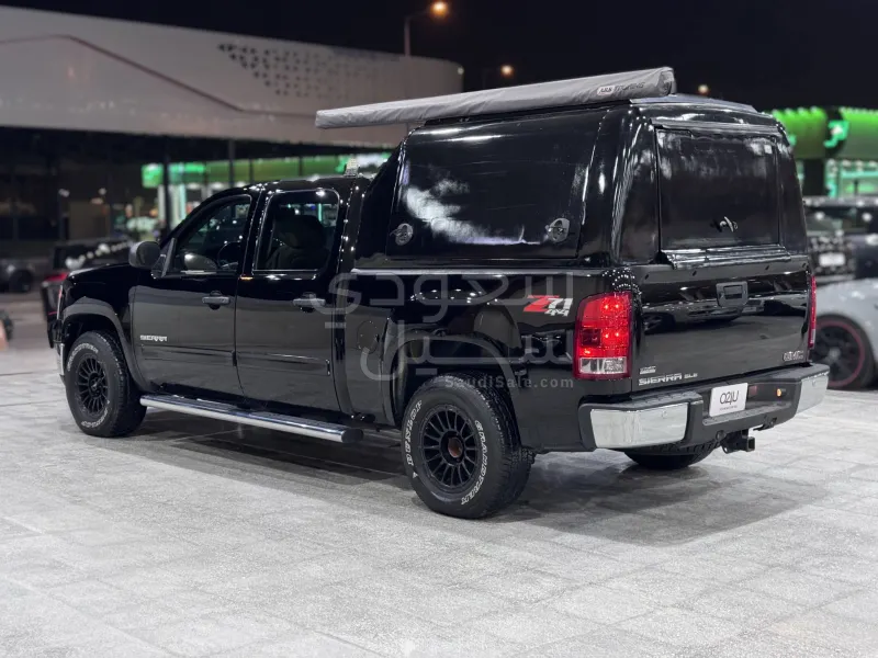 2012 جي ام سي سييرا اس ال اي