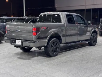 2014 فورد اف 150