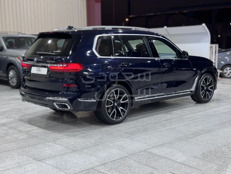 2019 بي ام دبليو الفئة اكس 7