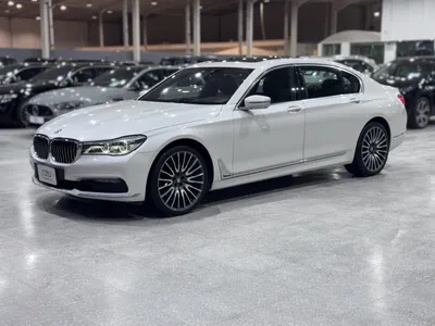 2017 بي ام دبليو الفئة السابعة 730 إل أي