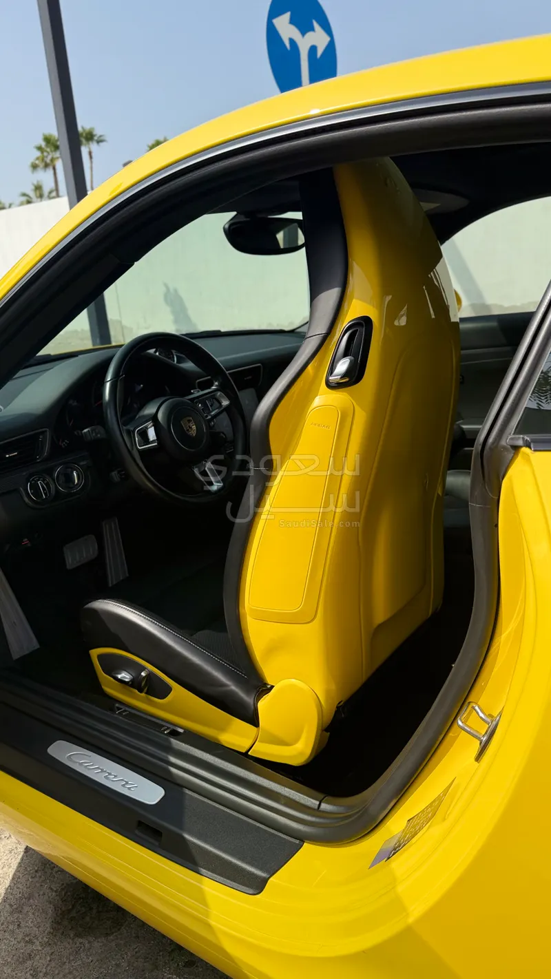 2017 بورش 911 كاريرا