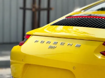 2017 بورش 911 كاريرا