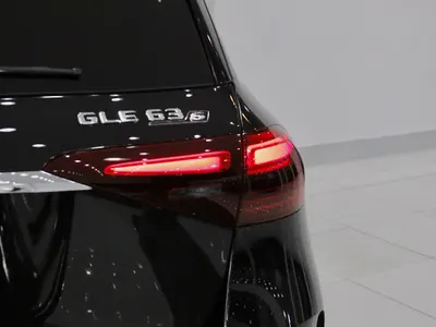 2024 مرسيدس - بنز جي إل إي 63إس أي إم جي