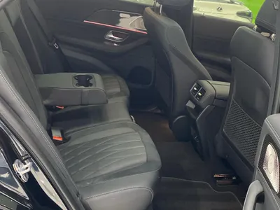 2024 مرسيدس - بنز جي إل إي 63إس أي إم جي