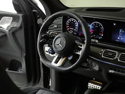 2024 مرسيدس - بنز جي إل إي 63إس أي إم جي