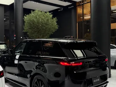 2025 لاند روفر رينج روفر سبورت اتش اس اي