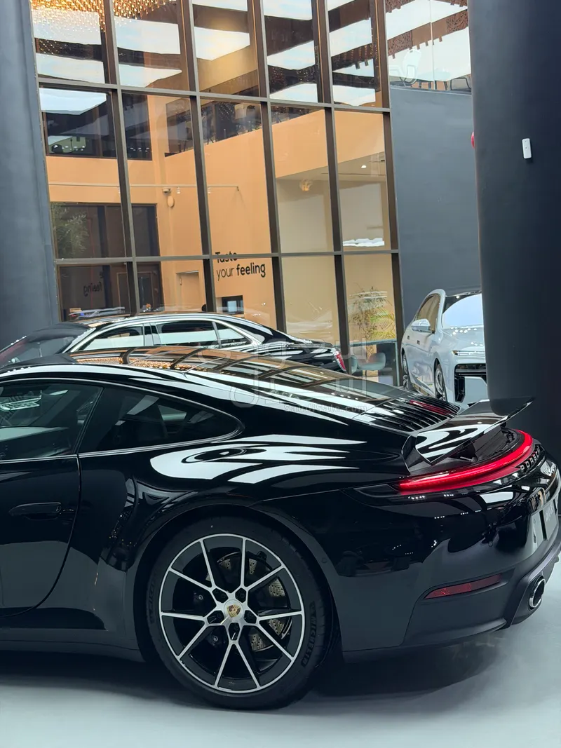 2026 بورش 911 كاريرا