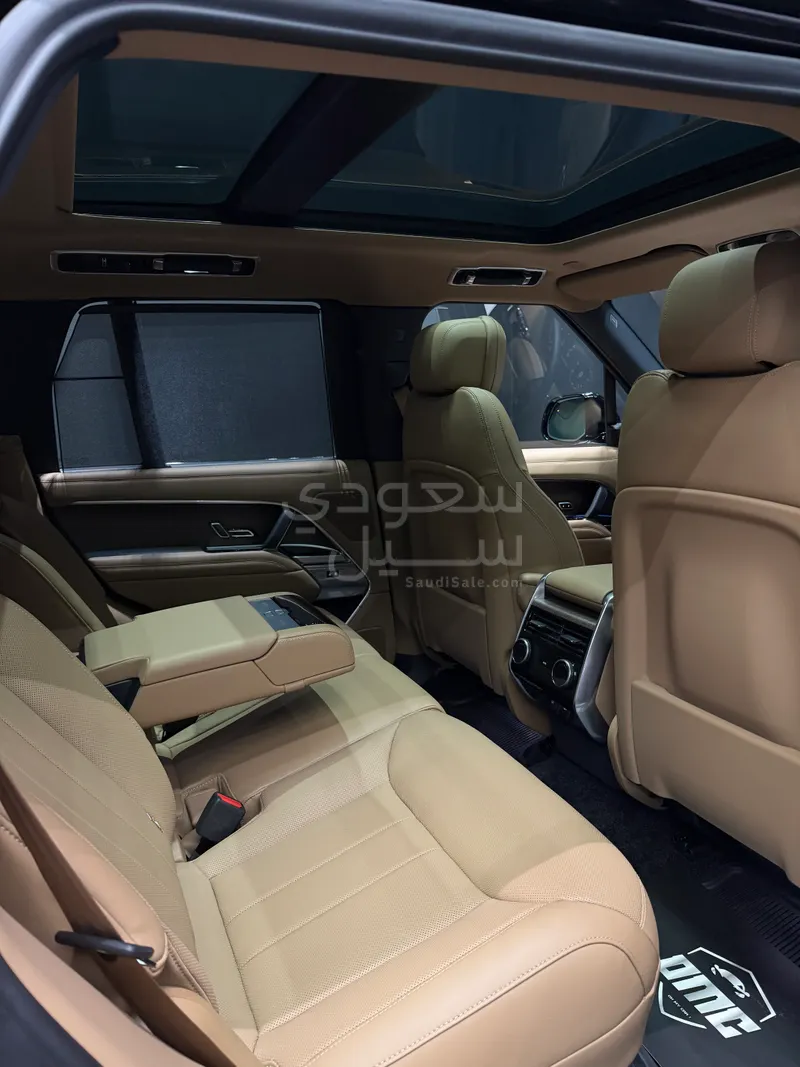2025 لاند روفر رينج روفر فوج اس اي