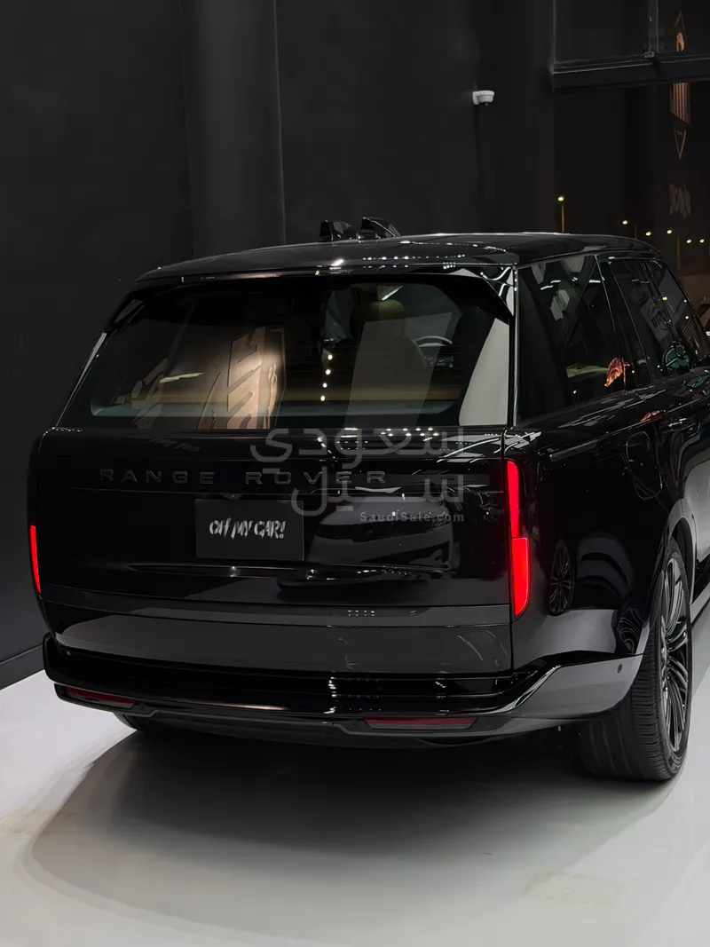 2025 لاند روفر رينج روفر فوج اس اي