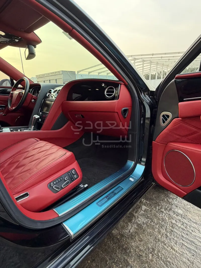 2016 بنتلي كونتيننتل فلاينج سبير مولينر