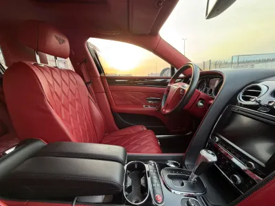 2016 بنتلي كونتيننتل فلاينج سبير مولينر