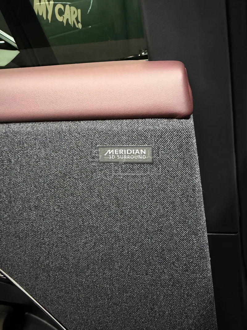 2025 لاند روفر رينج روفر سبورت اتش اس اي