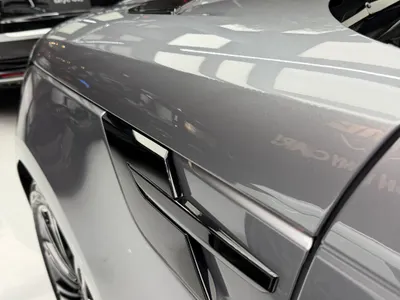 2025 لاند روفر رينج روفر سبورت اتش اس اي