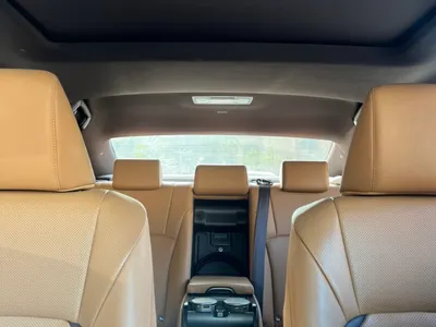 2020 لكزس إي إس 300 هايبرد