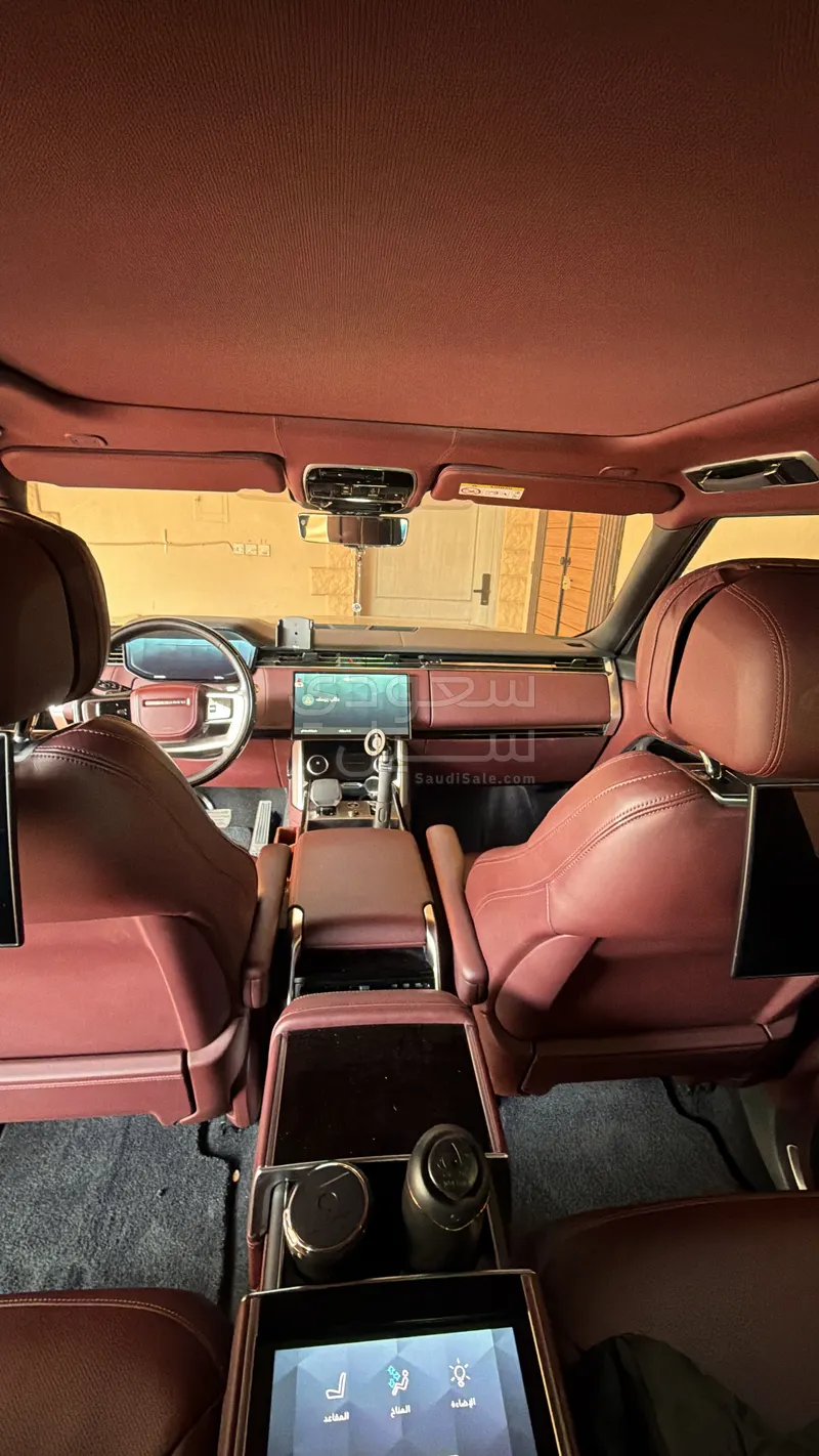 2023 لاند روفر رينج روفر فوج اوتوبيوغرافي