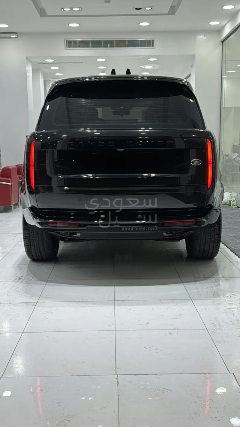 2023 لاند روفر رينج روفر فوج اوتوبيوغرافي