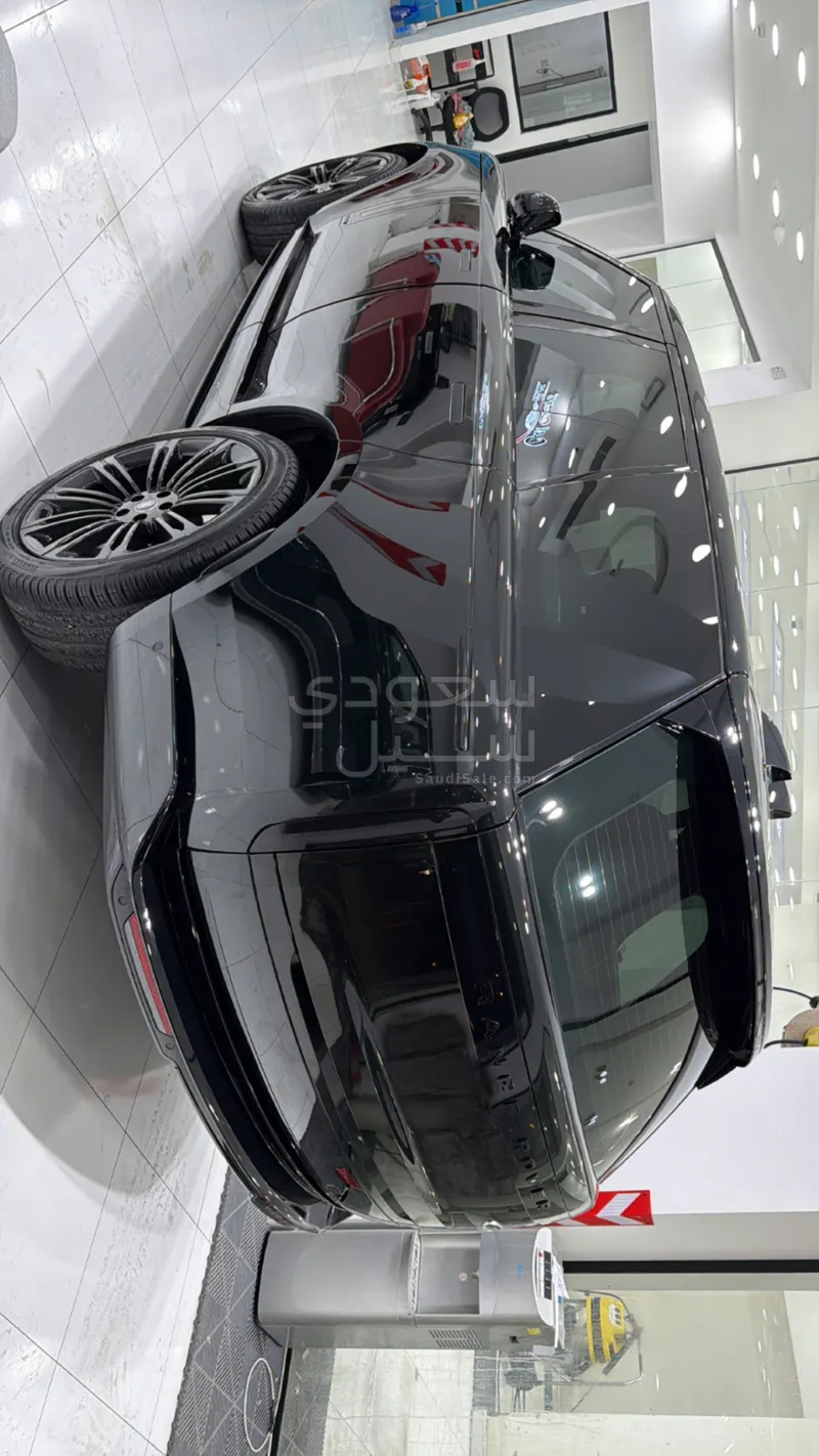 2023 لاند روفر رينج روفر فوج اوتوبيوغرافي