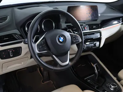 2021 بي ام دبليو الفئة اكس 1