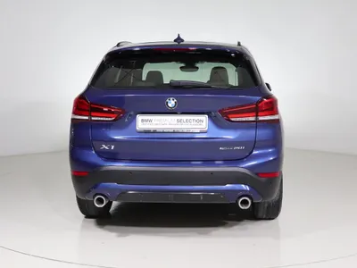 2021 بي ام دبليو الفئة اكس 1