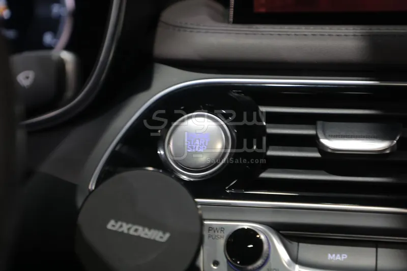 2022 جينيسيس جي 70