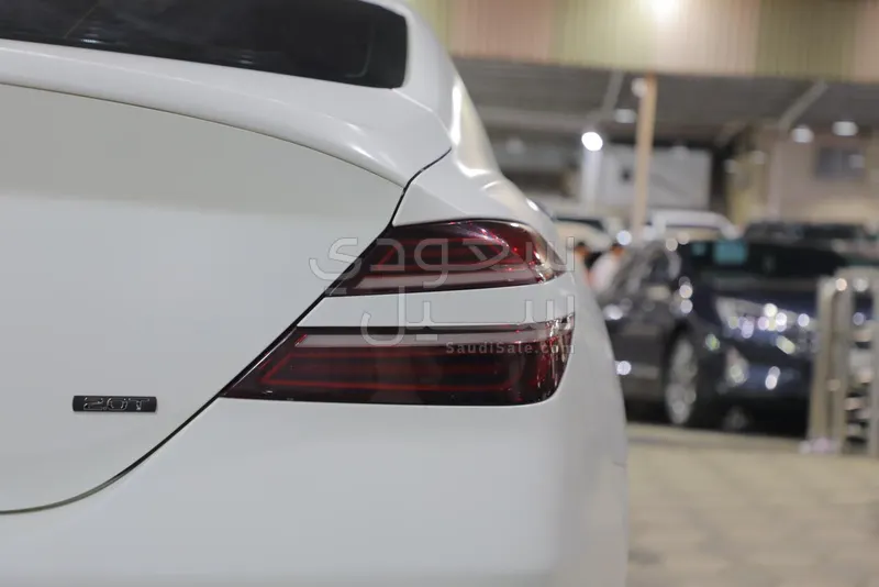 2022 جينيسيس جي 70