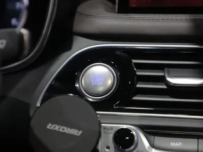 2022 جينيسيس جي 70