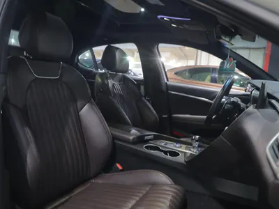 2022 جينيسيس جي 70